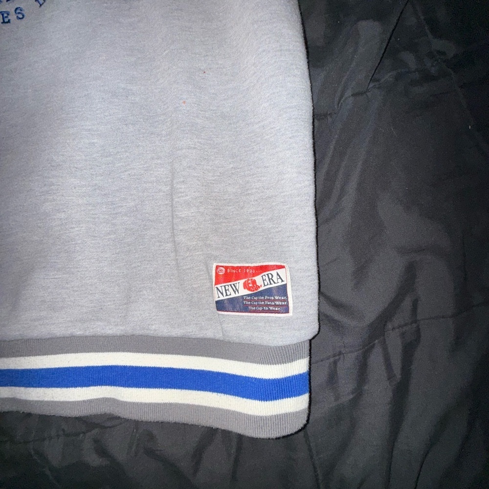 New Era Gray Dodgers Crewneck Sweater - Picture 4 of 6